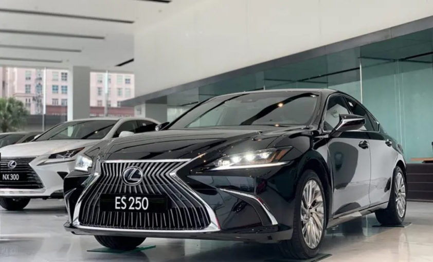 Lexus Việt Nam tăng giá bán những dòng xe chủ lực, cao nhất 70 triệu đồng 125004