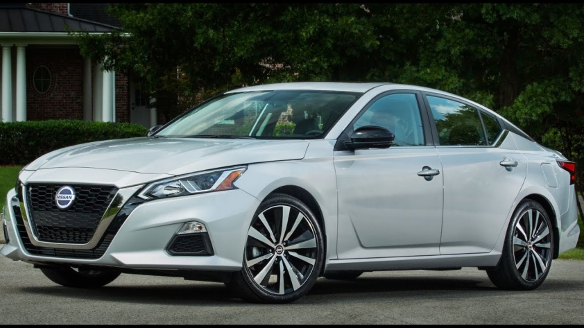 Lộ diện đối thủ đồng hương từng 'bám đuổi' Toyota Camry và Honda Accord 125730