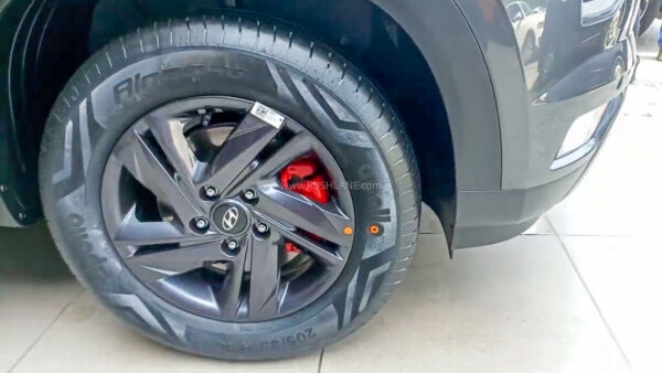 Cận cảnh Hyundai Creta Knight Edition với diện mạo khác hoàn toàn phiên bản tại Việt Nam 130128