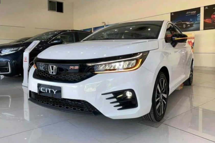 Thị trường ô tô Việt Nam 'loạn giá', ngay trước thời điểm sắp hết hạn giảm phí trước bạ 135260