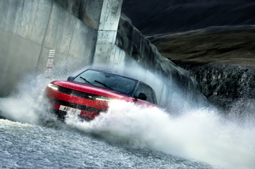 Range Rover Sport 2023, SUV dành cho đại gia chính thức 'ra lò', khả năng sẽ về Việt Nam 135784