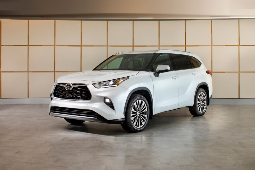 Toyota Highlander 2023 nâng cấp lên động cơ tăng áp mới, cùng biến thể hybrid 136243
