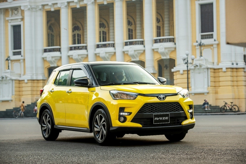 toyota-raize-suv-co-nho-tien-phong-danh-cho-gioi-tre-246453j