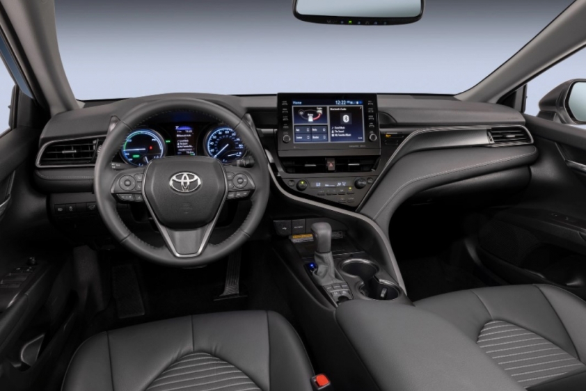 Lạ mắt với Toyota Camry Nightshade Edition, phiên bản 'bóng đêm' thể thao 138359