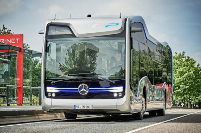 Mercedes-Benz sắp ra mắt mẫu xe bus đầu tiên tại Việt Nam, đối thủ tiềm năng với VinBus 138547