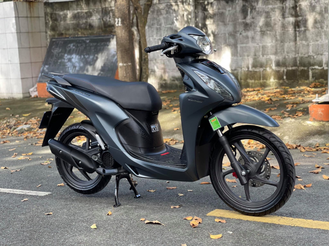 Không chỉ Air Blade, giá xe Honda Vision cũng bị đẩy 'lên trời', cao nhất 53 triệu đồng 144423