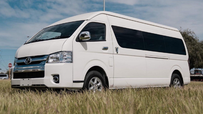 joylong-e6-electric-bus-5s-9297-compressed