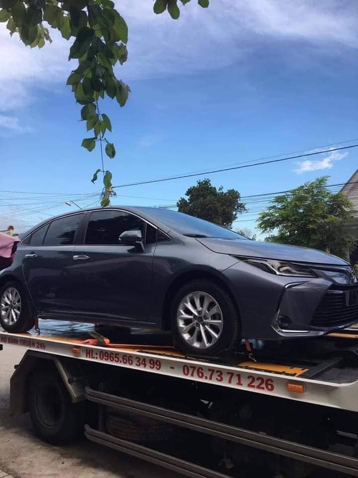 toyota-corolla-altis-3-8f90