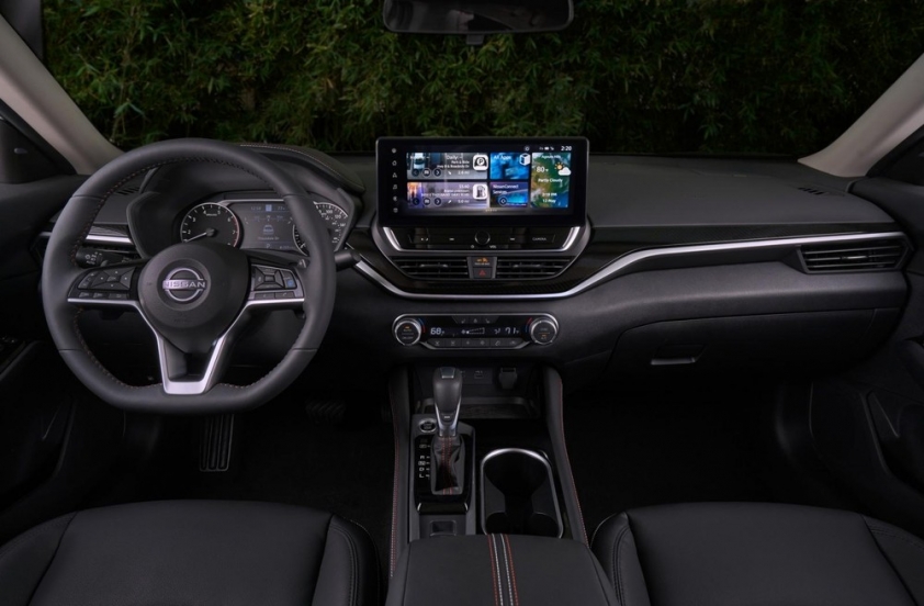 nissan-altima-2023-12-6eaf