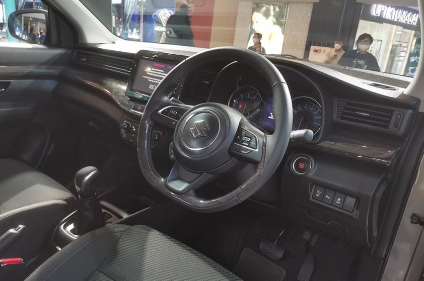 suzuki-ertiga-hybrid-2022-8-f59b