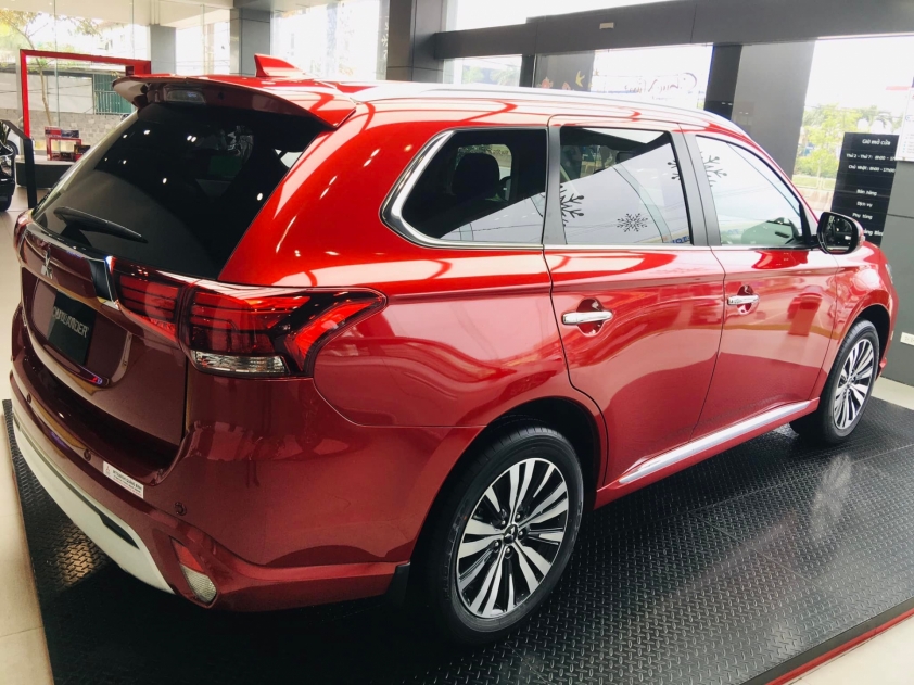 outlander-2022-4-6408