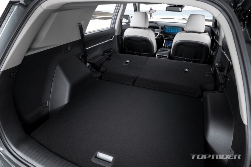 ssangyong-torres-10-ea08