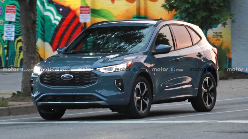 new-2023-ford-escape-spy-shots-1