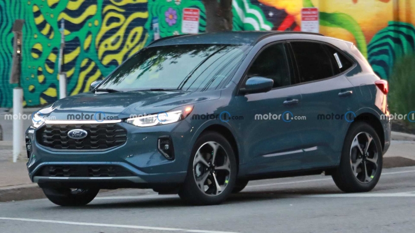 new-2023-ford-escape-spy-shots