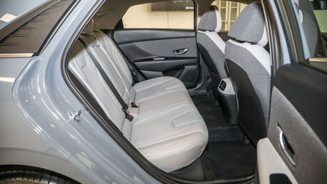 danhgiaxe.com-hyundai-elantra-2021-12-185417