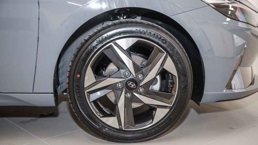 danhgiaxe.com-hyundai-elantra-2021-2-175244