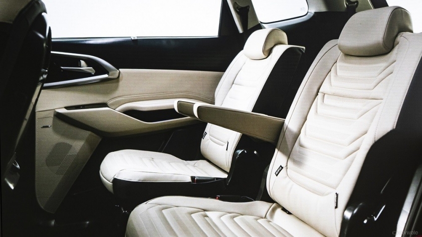kia-carens-2022-9-efca-9017