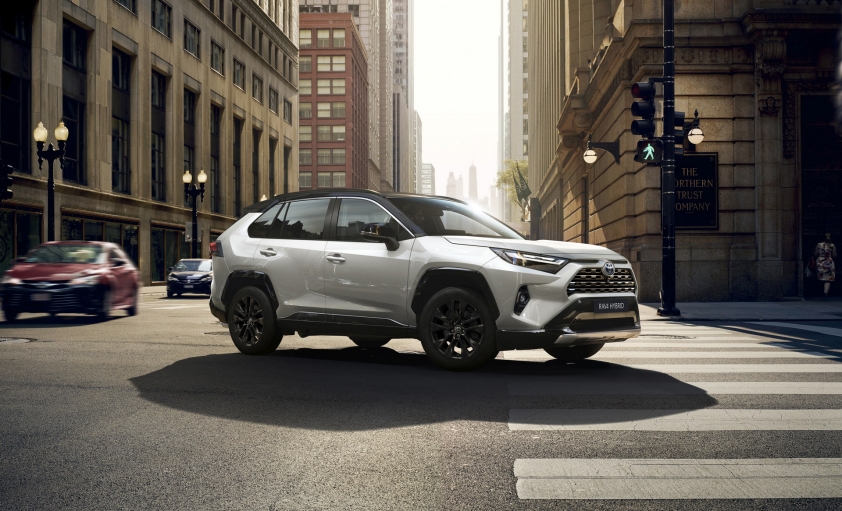 2023-toyota-rav4-for-europe-1