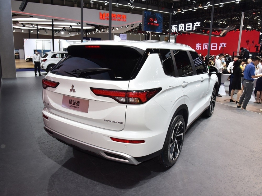 Mitsubishi Outlander 2022 ra mắt tại nước 'láng giềng' với động cơ tăng áp, sắp đến lượt Việt Nam 152779