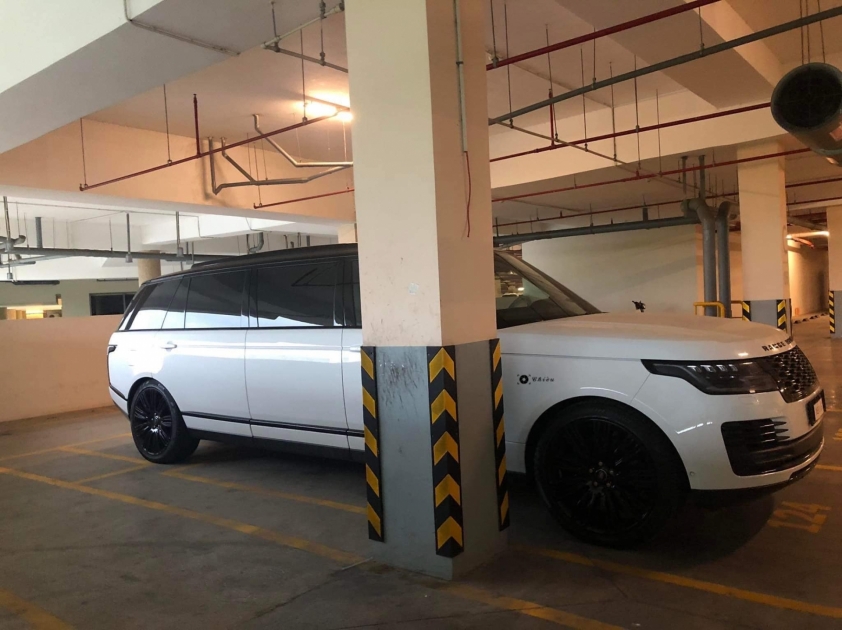'Hàng khủng' Ranger Rover Autobiography bản kéo dài xuất hiện tại Việt Nam, giá lăn bánh có thể đến gần 70 tỷ 155719