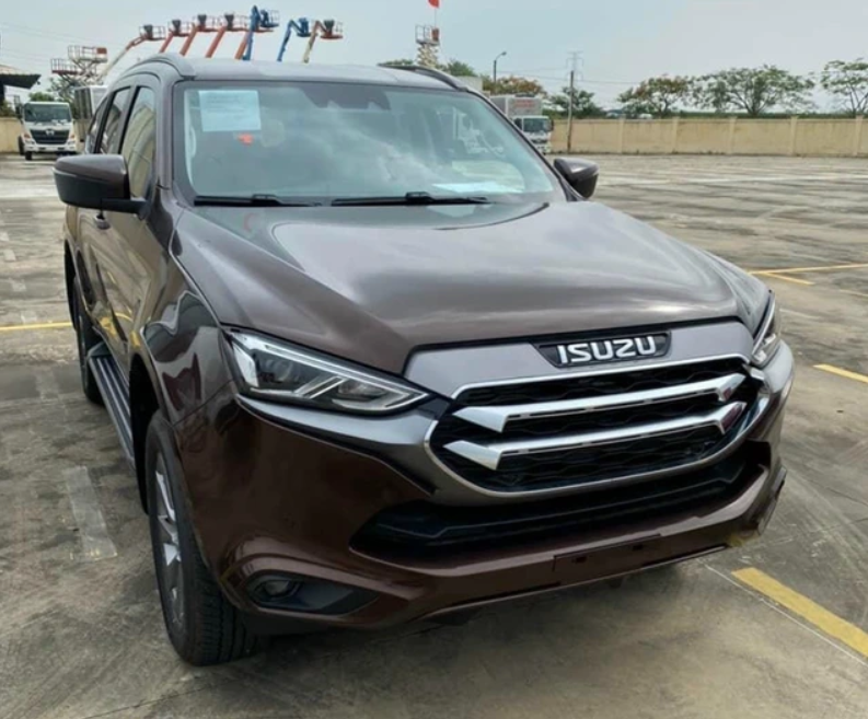 Isuzu mu-X 2022 chốt giá bán chính thức, khởi điểm từ 870 triệu đồng, quyết 'hơn thua' với Fortuner 155670