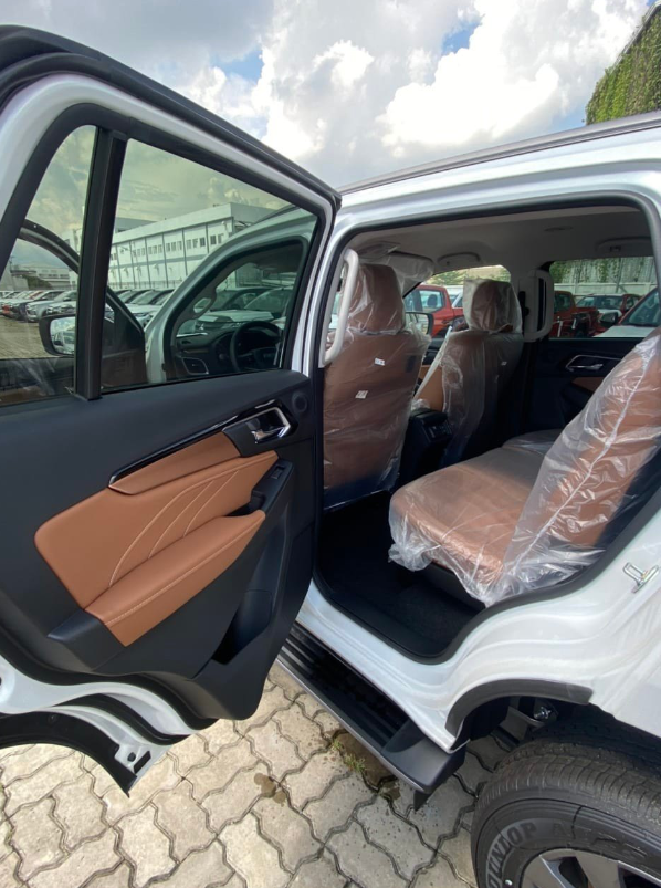 Isuzu mu-X 2022 chốt giá bán chính thức, khởi điểm từ 870 triệu đồng, quyết 'hơn thua' với Fortuner 155674