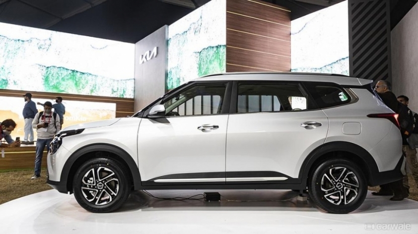 Kia Carens 2022 thêm phiên bản động cơ diesel 1.5L tại Việt Nam, 'dằn mặt' Xpander và Veloz 159327
