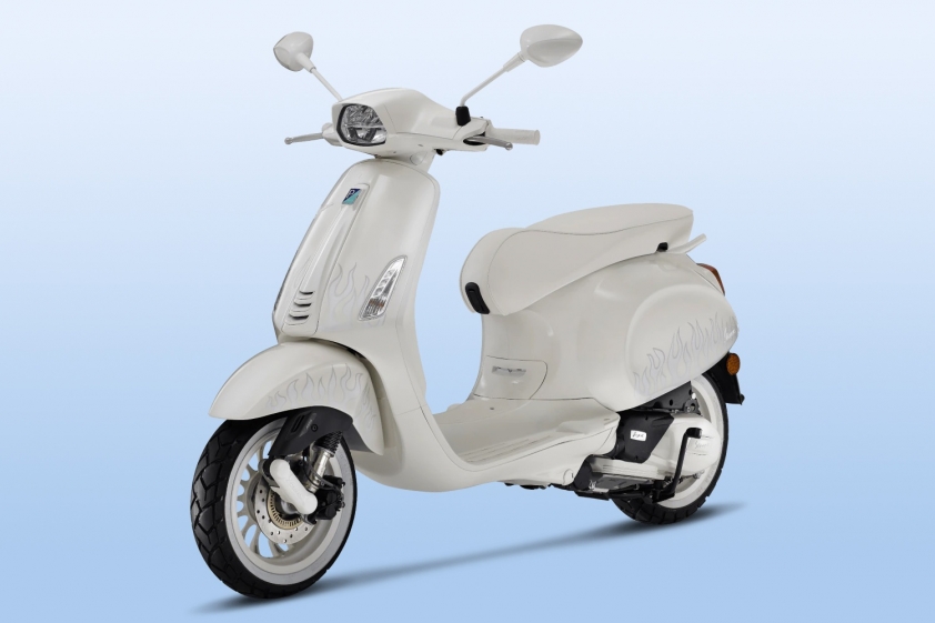 Vespa Sprint Justin Bieber 'lên kệ' tại Việt Nam, giá bán cao nhất 132 triệu đồng 160078