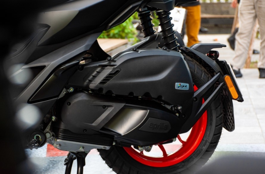 Xe tay ga Ý Aprilia SR GT200 ra mắt Việt Nam, giá chưa tới 100 triệu đồng, đấu Honda ADV 160 162474