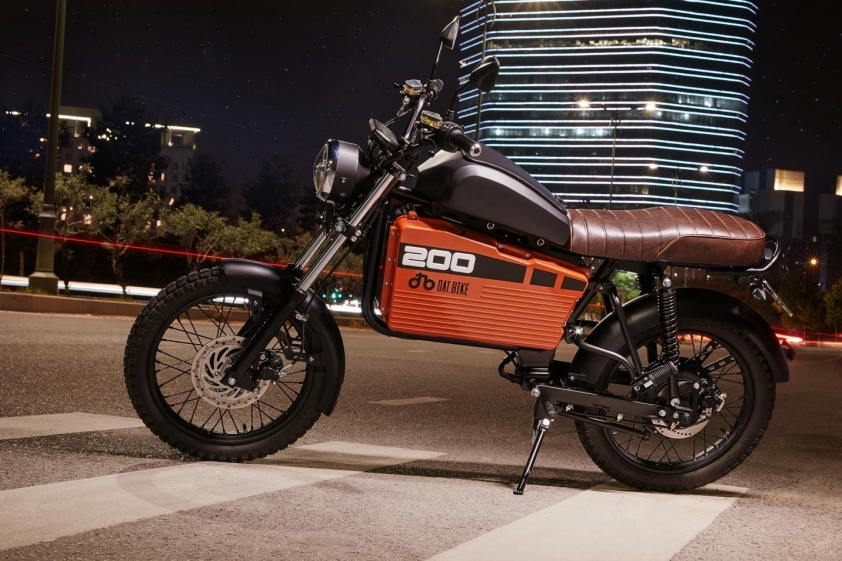 dat-bike-1-1135