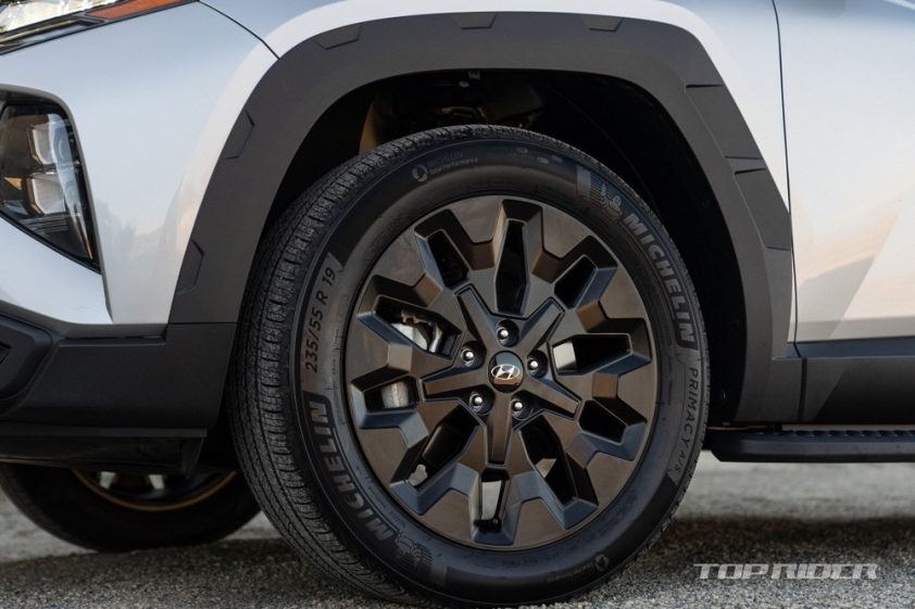hyundai-tucson-adventure-2023-10-f95a