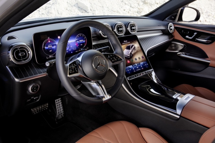 Lộ thiết kế Mercedes-Benz E-Class thế hệ mới: Không có gì đặc biệt 170215