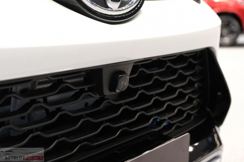 toyota-fortuner-leader-2022-2-b246