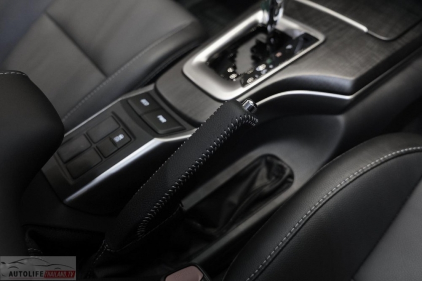 toyota-fortuner-leader-2022-9-9252
