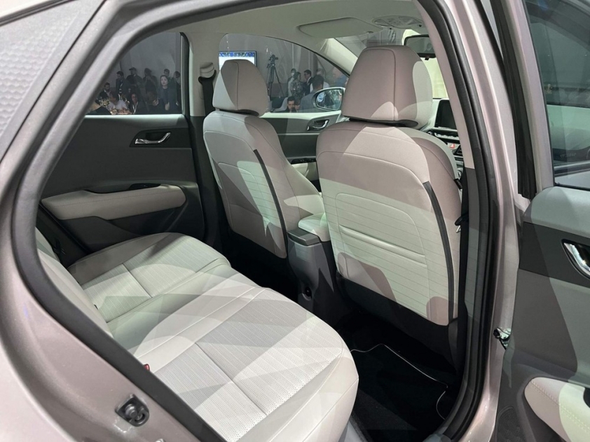 hyundai-hb20s-2023-14-7697