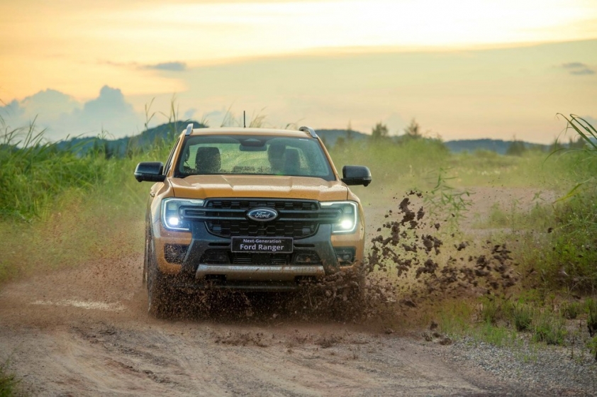 Ford Ranger 2022 chính thức ra mắt Việt Nam, giá bán từ 659 triệu đồng, tiếp tục 'thống trị' phân khúc 177418