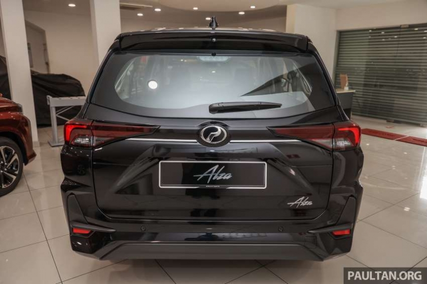 Xuất hiện phiên bản giá rẻ của Toyota Veloz Cross, trang bị không thua kém gì 179993