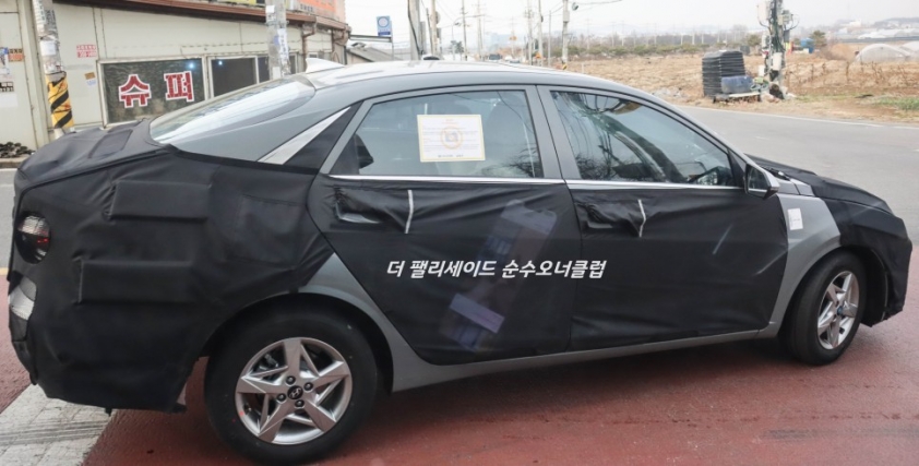 Hyundai Accent 2023 để lộ điểm đặc biệt, có thể là 'vũ khí' đối đầu Toyota Vios 2023 180705