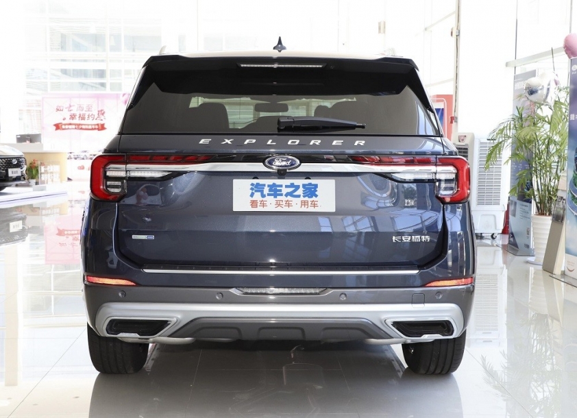 'Soi' Ford Explorer 2023 'bằng da bằng thịt' tại 'thị trường tỷ dân', giá bằng nửa Explorer tại Việt Nam 181095