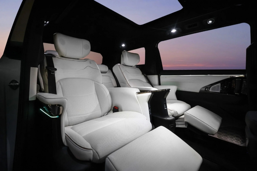 Ra mắt mẫu MPV Trung Quốc mới mang 'hồn' Lexus LM 183902