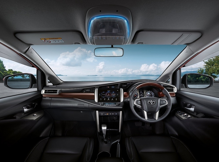 Toyota Innova 2022 chính thức ra mắt Đông Nam Á, trang bị tốt hơn xe bán tại Việt Nam 185010