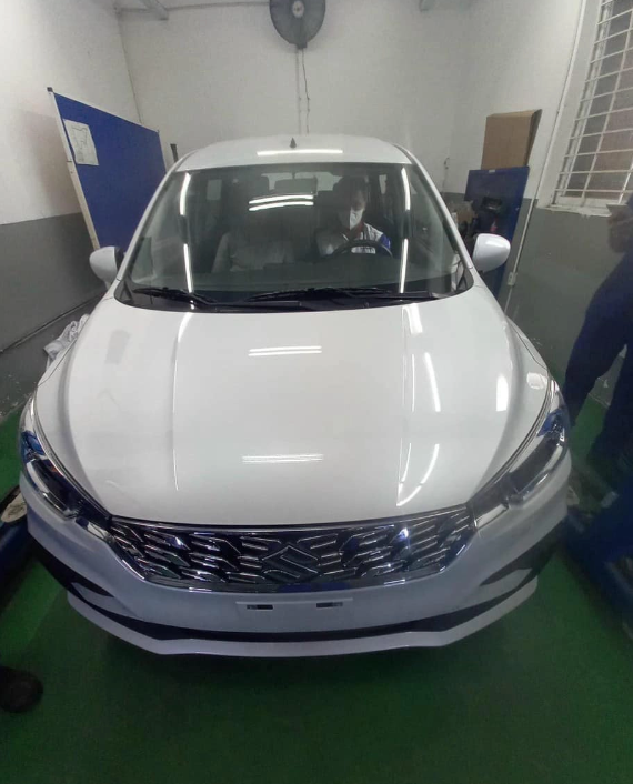 Suzuki Ertiga Hybrid 2022 lộ ảnh thực tế tại Việt Nam, giá dự kiến từ 518,6 triệu đồng 186378