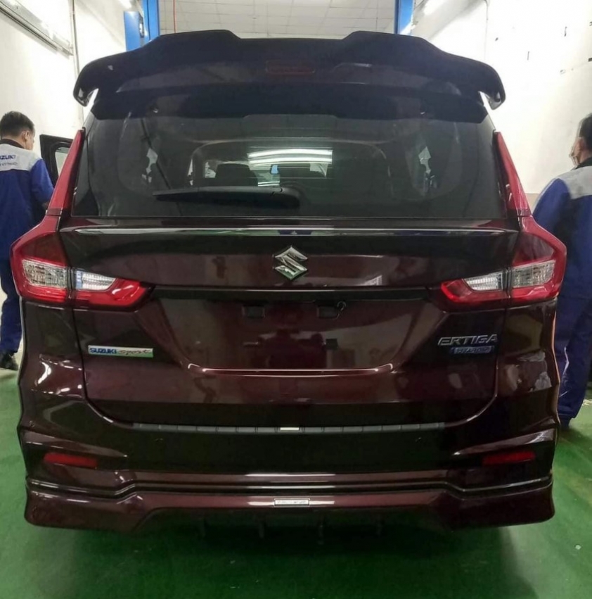 Suzuki Ertiga Hybrid bản Sport có giá dự kiến lên đến 662 triệu đồng, ngang Veloz Cross 189888