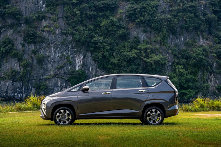Hyundai Stargazer 2022 chính thức ra mắt Việt Nam, giá từ 575 triệu đồng 205727