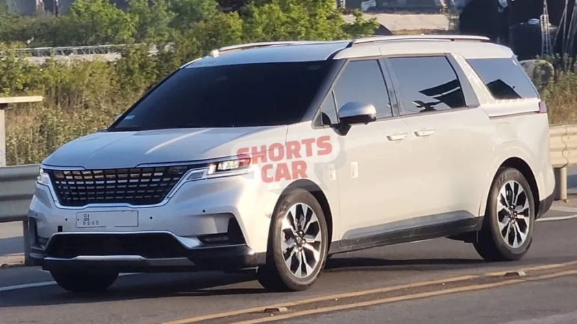 Kia Carnival sắp có thêm biến thể hybrid, ra mắt năm sau, tiếp tục 'chuỗi thắng' trong phân khúc 207744