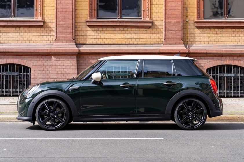 MINI ra mắt mẫu xe Cooper phiên bản đặc biệt tại Việt Nam, giá bán gần 2,3 tỷ đồng 207636