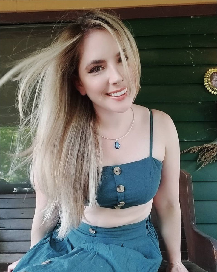 Nữ streamer Mary Kish