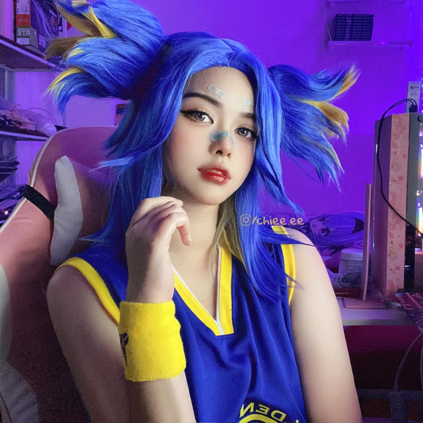 cosplay neon trong valorant 3