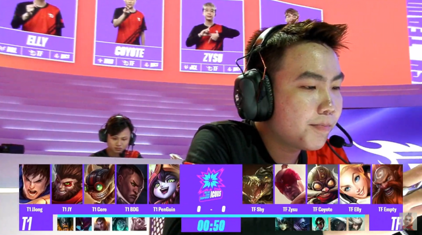 cktg toc chien team flash danh bai t1 trong lan dau gap mat