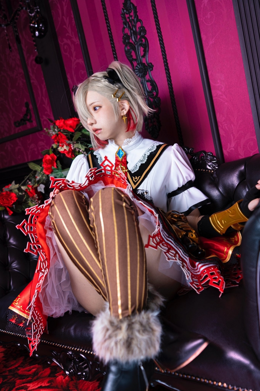 Nữ cosplayer Nhật Bản nhận hơn 3 tỷ đồng tiền cát-xê cho một buổi chụp hình 153921